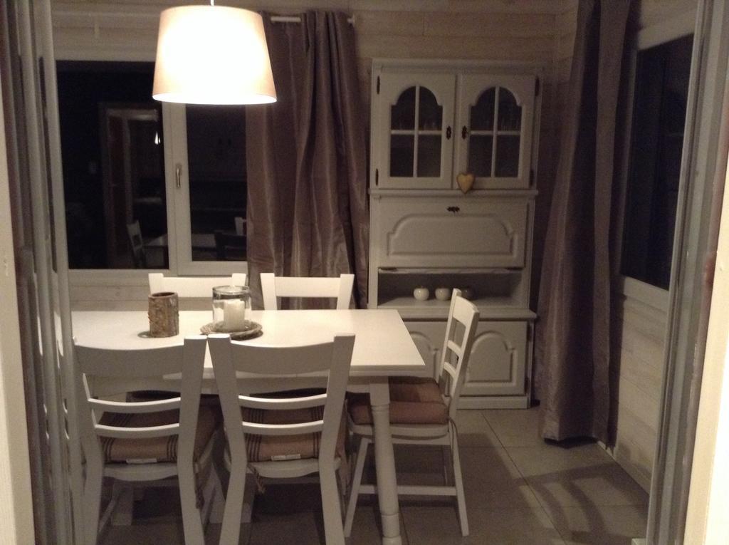Le Chalet De Marguerite Francorchamps Ruang foto